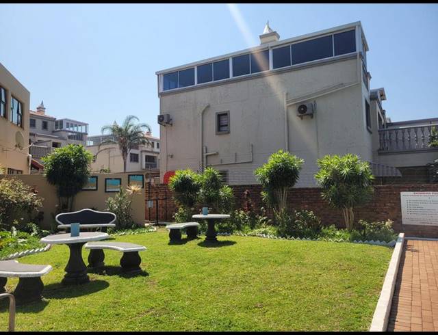 1 BEDROOM PROPERTY TO RENT IN UVONGO BEACH
